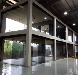 Vách Kính Cường Lực