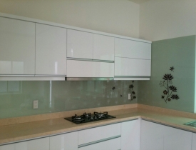 Công trình trang trí Kính Bếp